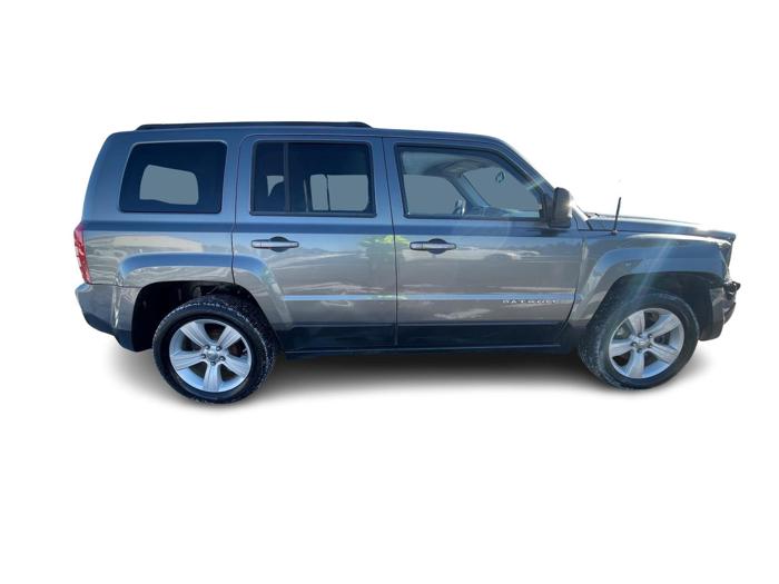 2011 jeep patriot 2wd with 206838 miles for sale near farmington, minnesota 9295a77c339045aea8073ccf9750705d.jpg