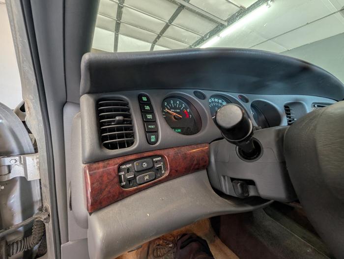2005 buick lesabre limited with 164283 miles for sale near elk-river, minnesota 929ecf7759ab4941a10394450301d9c9.jpg