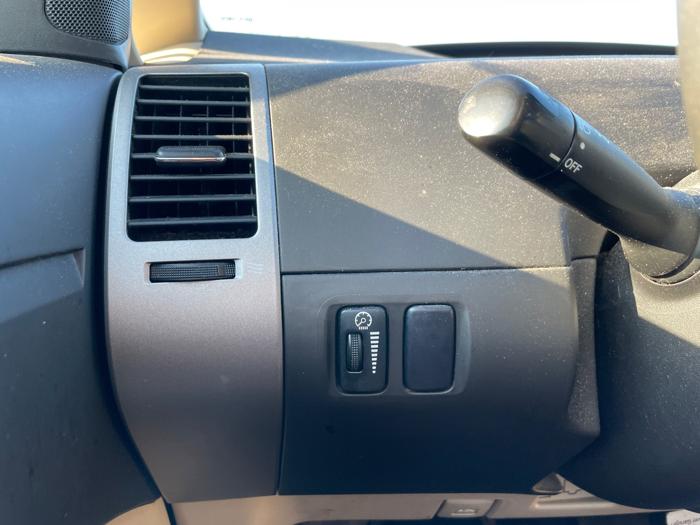 2005 toyota prius 4-door-liftback with 201059 miles for sale near elk-river, minnesota 92e6a97b25ee422fa297e7d5beda9306.jpeg