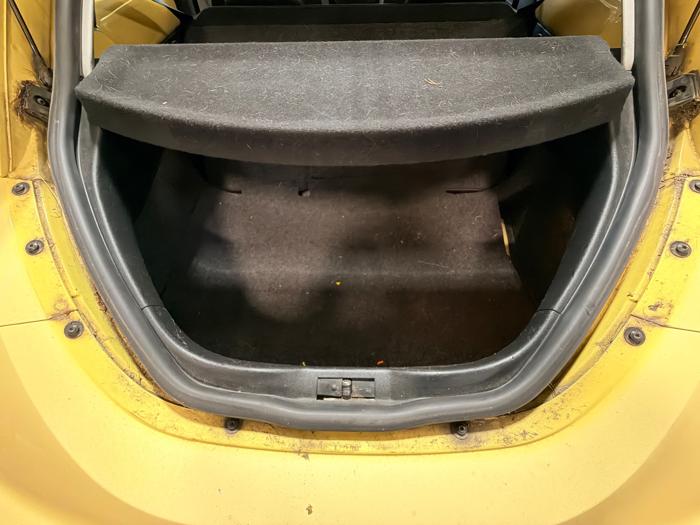 2007 volkswagen new-beetle 2.5l with 122594 miles for sale near elk-river, minnesota 92ff48ef862445f78f853b6962fcf9bd.jpeg