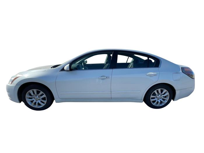 2011 nissan altima 2.5-s with 209067 miles for sale near elk-river, minnesota 931d4e05398749b68012975453fb54bc.jpg
