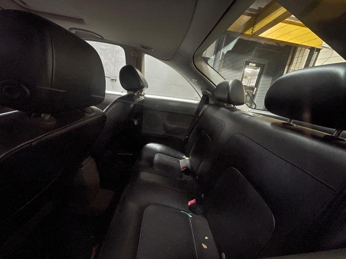 2003 volkswagen new-beetle gls-2.0l with 148944 miles for sale near elk-river, minnesota 933352a0204041c781b42160b19aef80.jpeg