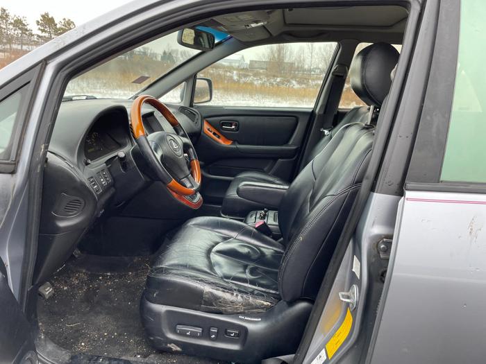 2001 lexus rx 300 with 147547 miles for sale near elk-river, minnesota 93641c9c71a945f68fde9894235577cf.jpg