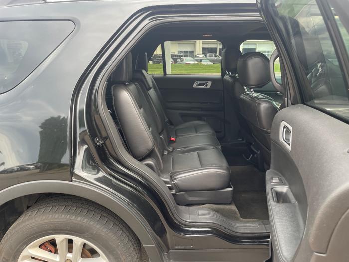 2015 ford explorer xlt-4wd with 162231 miles for sale near burnsville, minnesota 936e82ac504a40628f90b139ddc05bb3.jpeg