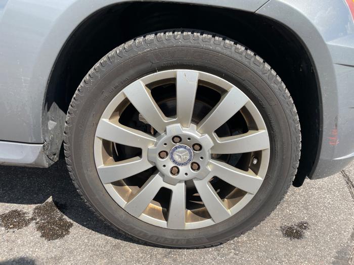2011 mercedes-benz glk-class glk350-4matic with 132237 miles for sale near elk-river, minnesota 938d9f5c7f6642bcb5d72441939d4757.jpeg