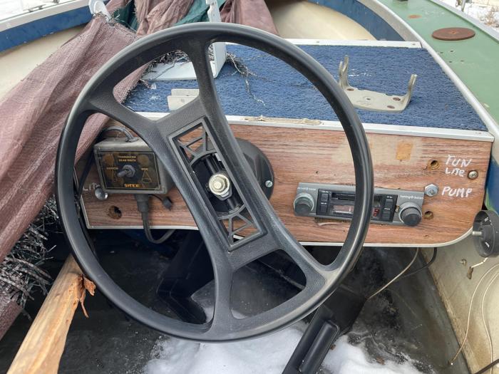 1988 fishing- boat for sale near elk-river, minnesota 939ed47a34cf4946b1f65fa25bd19b5d.jpg