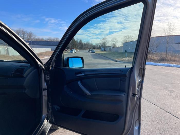 2005 bmw x5 3.0i-sav with 171401 miles for sale near elk-river, minnesota 93a5d3b119a54ff2a0a32824f6f1743f.jpg