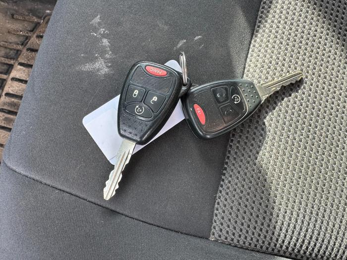 2011 jeep compass sport-fwd with 235876 miles for sale near elk-river, minnesota 93cee8cd16c64e49b5dcc72f205de45e.jpg