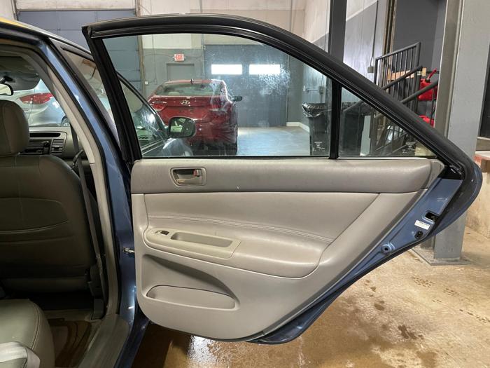 2002 toyota camry le with 169867 miles for sale near elk-river, minnesota 93e4b0be6d3d4c81af34d277b68945b9.jpg