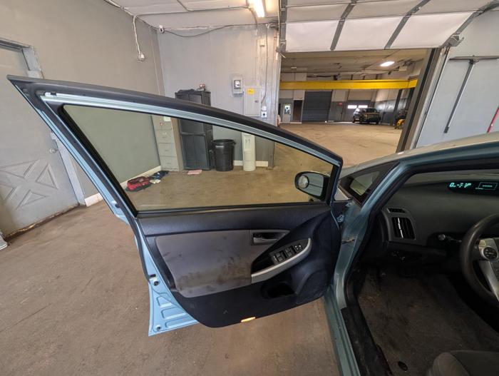 2012 toyota prius prius-ii with 210644 miles for sale near elk-river, minnesota 9403c6b9135a490da58f9c611ad2f18a.jpg