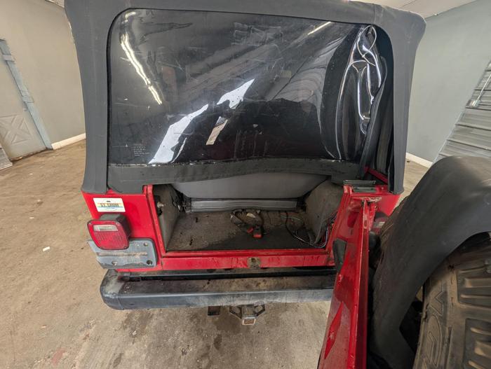 1998 jeep wrangler se with 165405 miles for sale near elk-river, minnesota 940dfb821e6e4e38bd2215b5fe571a0a.jpg