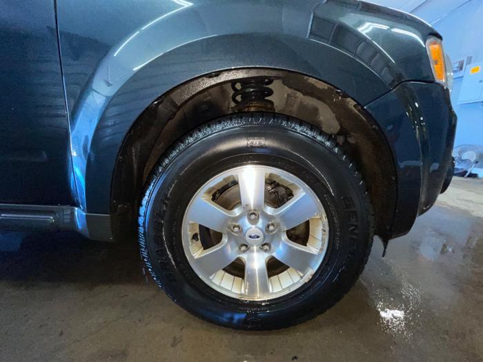 2009 ford escape limited-fwd-v6 with 195306 miles for sale near elk-river, minnesota 942374e60f6b49d0a840703e1045f087.jpeg