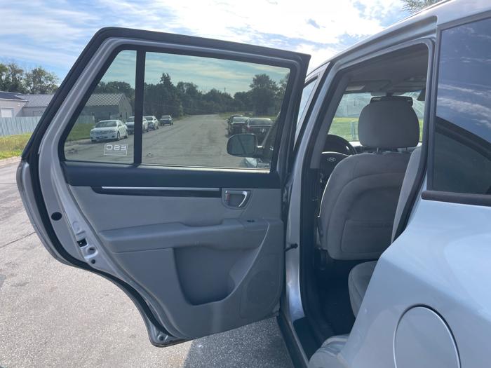 2009 hyundai santa-fe limited-awd with 188570 miles for sale near elk-river, minnesota 9438d5363fec4d67bcb46b64425eb470.jpeg