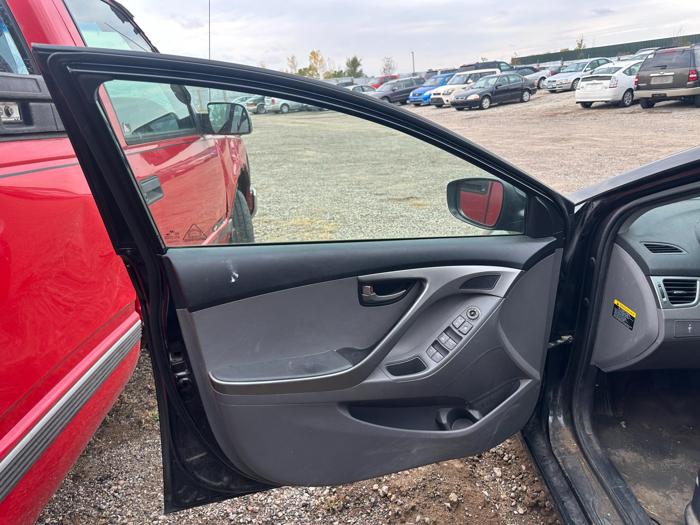 2013 hyundai elantra limited with 182716 miles for sale near elk-river, minnesota 949064d68a0d4ed7a6f125624c34da4f.jpg