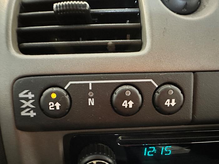 2005 chevrolet colorado z85-ext.-cab-4wd with 90401 miles for sale near elk-river, minnesota 94e492b8fc2e4848b68b6a8066b9283f.jpeg