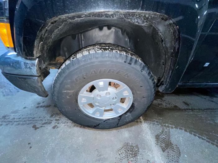 2008 chevrolet colorado lt1-crew-cab-4wd with 75105 miles for sale near elk-river, minnesota 94e5573cd2cf42af9f2508b20696987e.jpeg