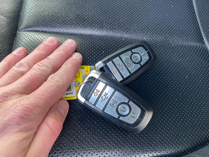 2020 ford f-150 xlt-supercrew-6.5-ft.-bed-4wd with 127752 miles for sale near fridley, minnesota 94ebd06665e245c5b7d9d9bf7643be77.jpeg