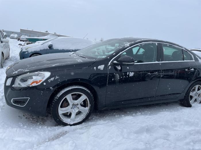 2012 volvo s60 with 95577 miles for sale near elk-river, minnesota 94ee03214f914c1288318301a36a451d.jpg