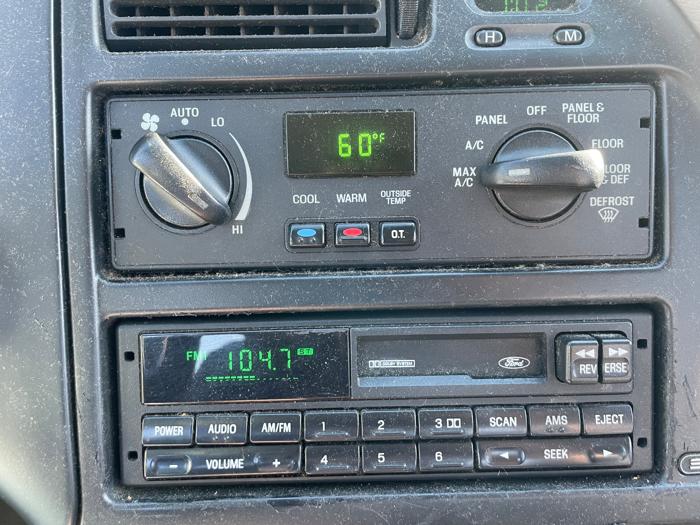 1994 ford thunderbird lx with 161997 miles for sale near elk-river, minnesota 9513e287b4fd41e5acd782aa1da3e906.jpeg