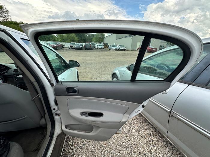 2005 chevrolet cobalt ls-sedan with 197332 miles for sale near elk-river, minnesota 951670e05b374293b5101373f1318007.jpeg