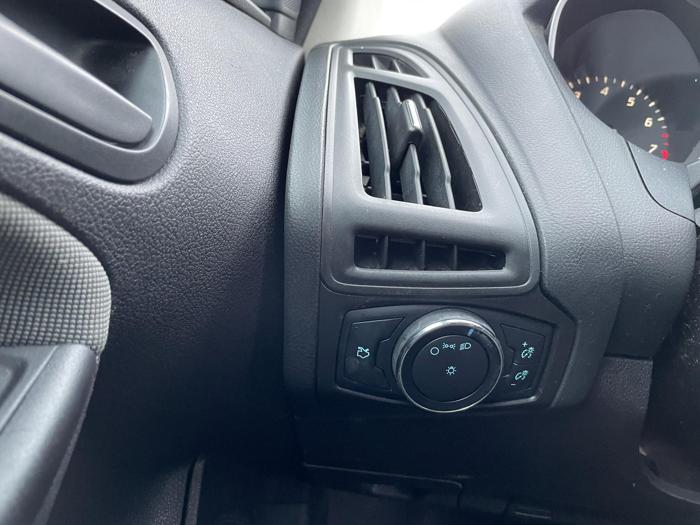 2014 ford focus s with 160780 miles for sale near elk-river, minnesota 9527633da46b4681860a3a3a35937d89.jpg