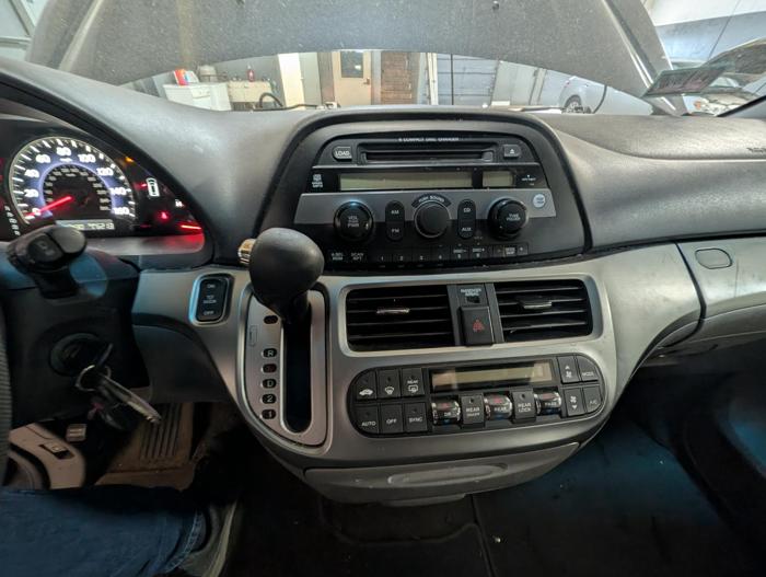 2009 honda odyssey ex with 138430 miles for sale near elk-river, minnesota 957027cace654b79accda9e42649f2d0.jpg