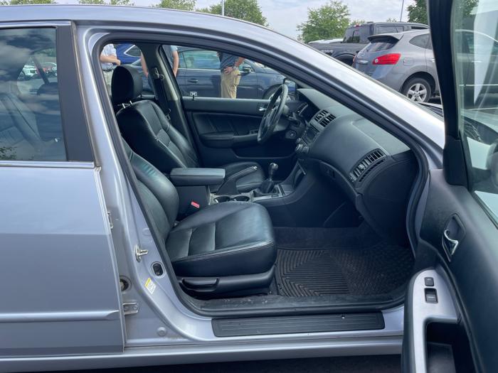 2004 honda accord ex-sedan with 137365 miles for sale near elk-river, minnesota 959e71d97b364f7a8ee8fcec0aaf0bc5.jpeg
