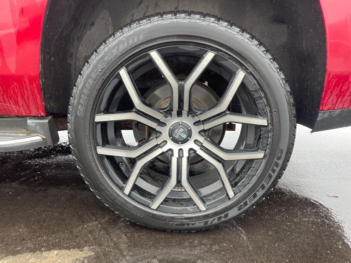 2015 gmc yukon-denali 4wd with 149950 miles for sale near rochester, minnesota 95a0725e5b1f4997b8f71b191ea980f8.jpeg