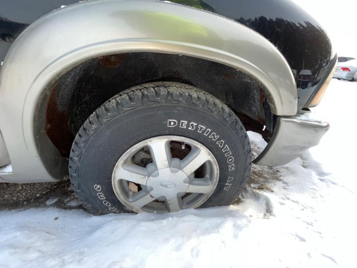 2000 oldsmobile bravada 4d-suv-awd with 113933 miles for sale near elk-river, minnesota 95d74800551a4bf8bcf6a22a70888473.jpeg