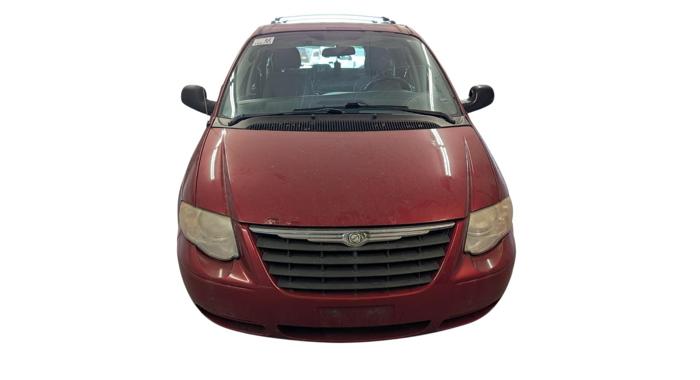 2006 chrysler town-&-country touring with 162857 miles for sale near elk-river, minnesota 95f07e9eae2c42e9b521a32b0094a69b.jpg
