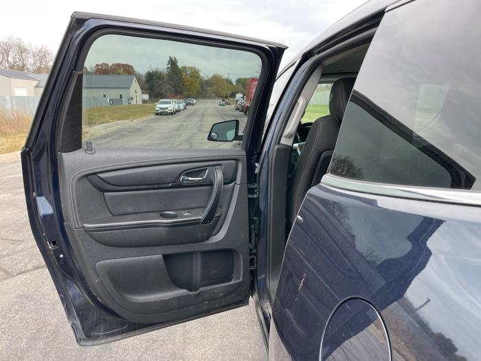 2016 chevrolet traverse 1lt-awd with 185742 miles for sale near elk-river, minnesota 95f22030c8114ff9bada707ce227edf8.jpeg