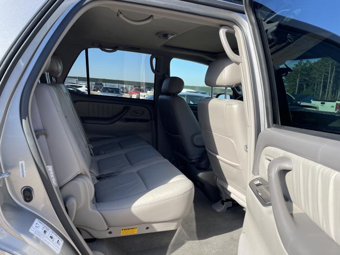2003 toyota sequoia limited with 147145 miles for sale near elk-river, minnesota 960270a2d31d45ef832e1ae03575285e.jpg
