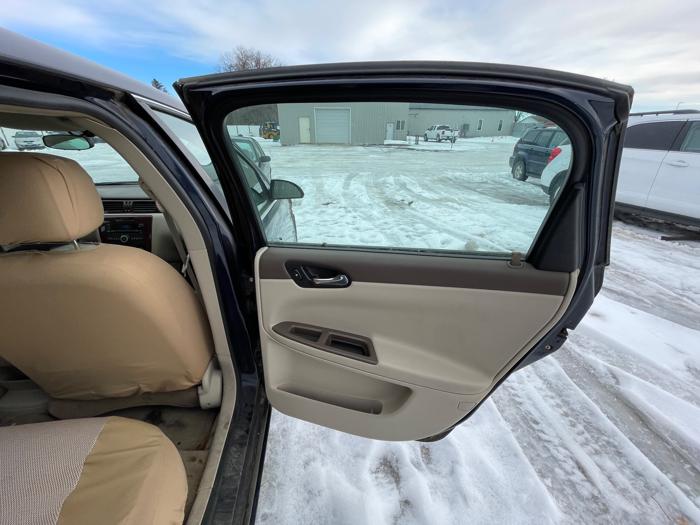 2007 chevrolet impala ls with 152959 miles for sale near elk-river, minnesota 9607580facbf4965952040bb517f12d2.jpeg