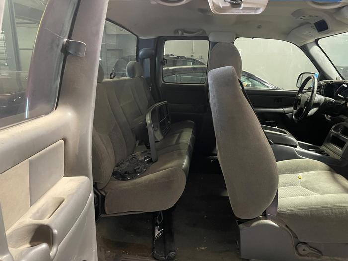 2004 chevrolet silverado-1500 1500 with 283179 miles for sale near elk-river, minnesota 9621b9f824764918b60f3b96664ac8d1.jpg