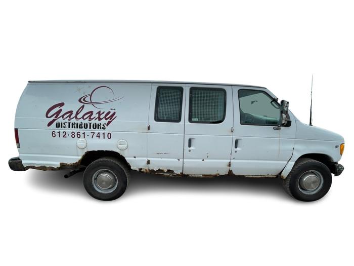 2002 ford econoline e350-super-duty-extended with 231870 miles for sale near elk-river, minnesota 963f27cfa9aa4b898219c90eebe9b6f0.jpg