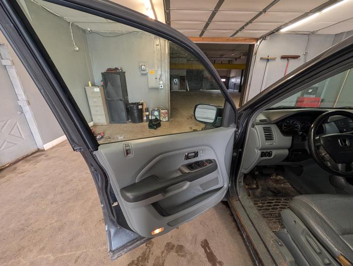 2005 honda pilot ex with 310041 miles for sale near elk-river, minnesota 96686e811b8b49cc825d426b5d70da85.jpg