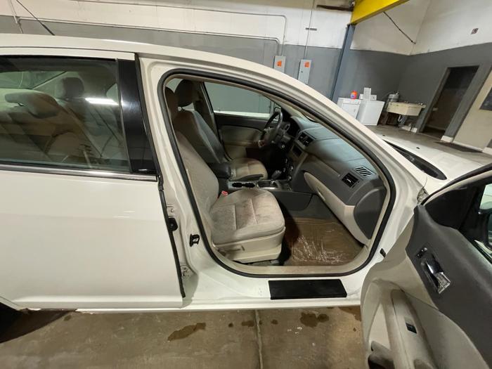 2012 ford fusion se with 151877 miles for sale near elk-river, minnesota 9676aa998bc54b7eb40937e411aba269.jpeg