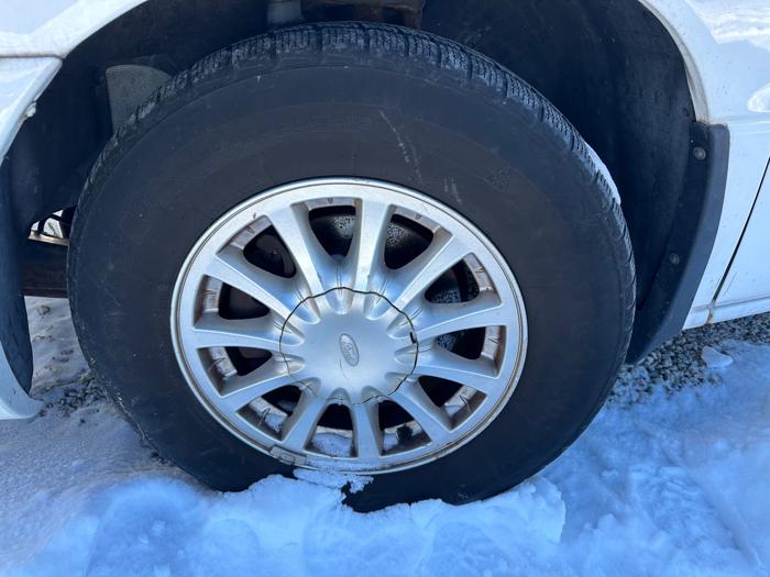 2003 ford windstar lx with 147052 miles for sale near elk-river, minnesota 96812616190f46f69a1414a92493c48c.jpeg