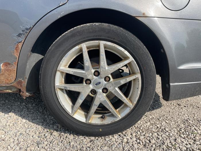 2011 ford fusion i4-sel with 199642 miles for sale near elk-river, minnesota 96e734f3d4ae41d9abf0303a3bd8d9c1.jpeg