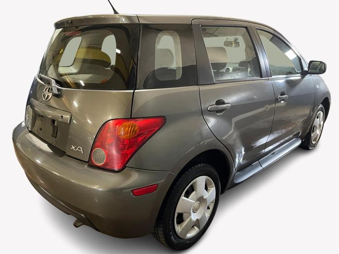 2005 Toyota Scion xA