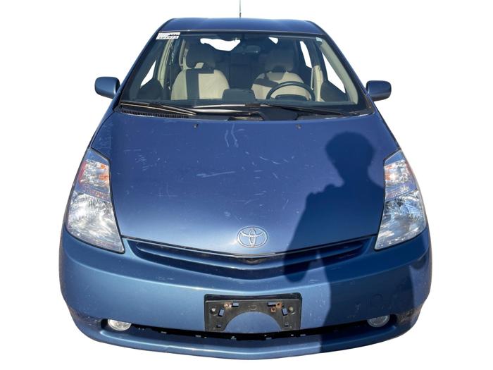2005 toyota prius 4-door-liftback with 157900 miles for sale near elk-river, minnesota 9722a010722441658e81e96048110a1f.jpg