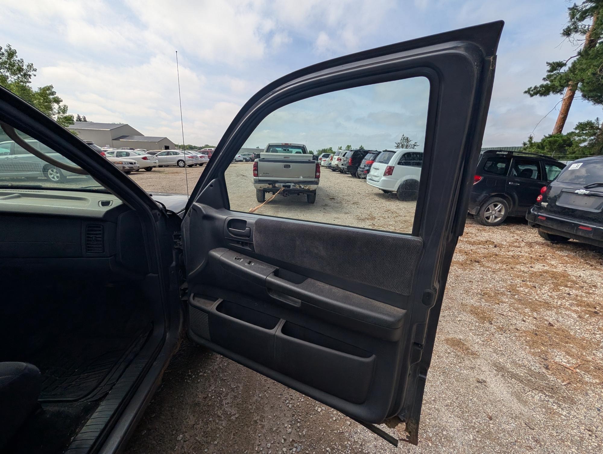 2002 dodge dakota slt-club-cab-4wd with 213792 miles for sale near elk-river, minnesota 973102250c3c45a1ae978222eb3e9d56.jpg