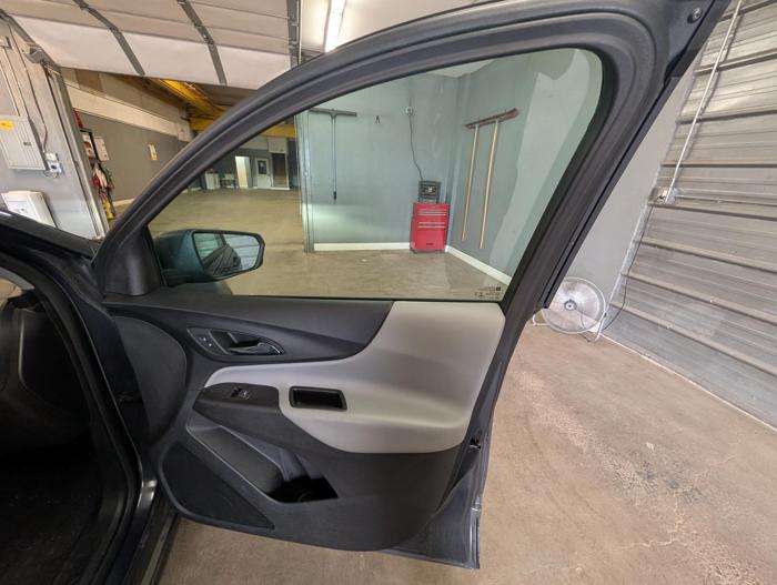 2022 chevrolet equinox ls-2wd with 170627 miles for sale near elk-river, minnesota 97464bf0d05347b68bf7b795321e3872.jpg