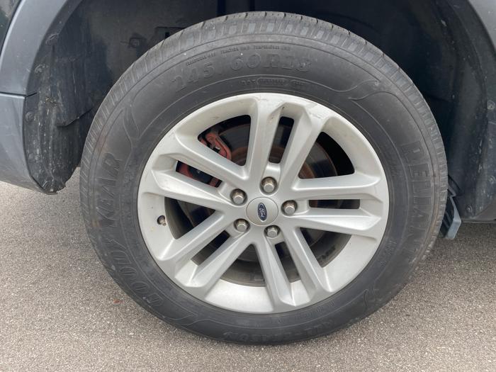 2015 ford explorer xlt-4wd with 162231 miles for sale near burnsville, minnesota 97475cf75dc14301978f920cd96f2e59.jpeg