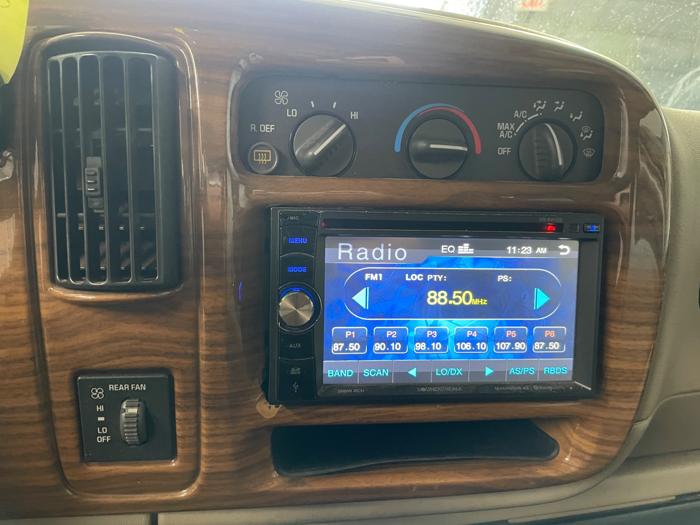 2002 chevrolet express 1500-cargo with 207977 miles for sale near elk-river, minnesota 974a785e86e442189871e337f5a9a05e.jpeg