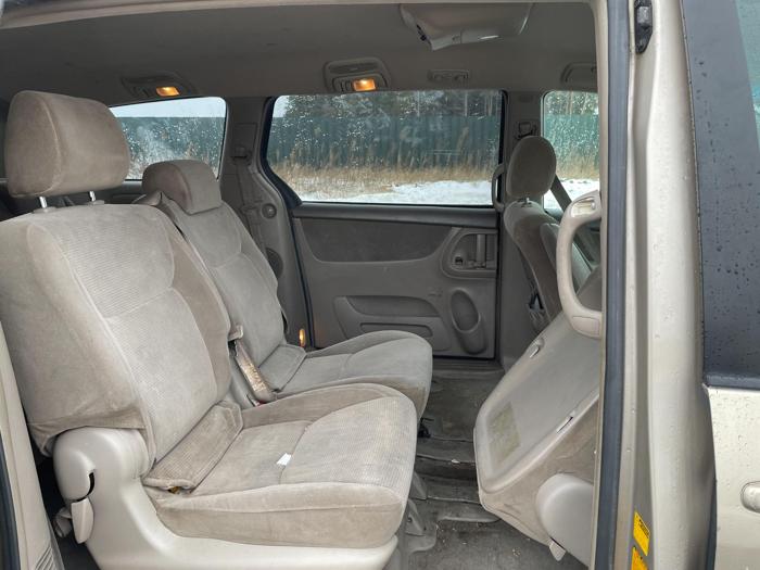 2004 toyota sienna le,ce with 177599 miles for sale near elk-river, minnesota 975425635adf4a38a1c573564a8a097e.jpg