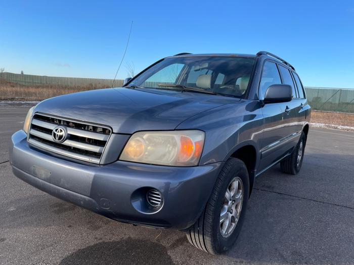 2004 toyota highlander std with 199026 miles for sale near elk-river, minnesota 975a1612e87149c599b284c8a546d8e8.jpg