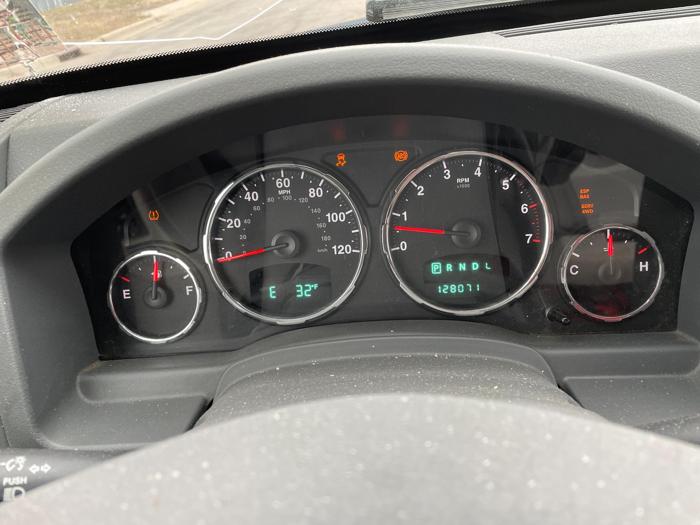2008 jeep liberty sport with 128071 miles for sale near elk-river, minnesota 975ae6d9543f4f26bfc7467733f9c3fa.jpg