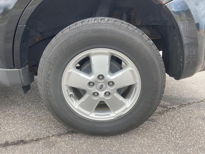 2012 ford escape xls-fwd with 110546 miles for sale near elk-river, minnesota 97b0af60d0634e898bb6c7353b906fb4.jpeg