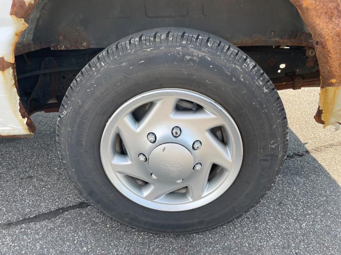 2012 ford econoline e-150 with 184138 miles for sale near elk-river, minnesota 97b639215fa64a5595a517927b216e49.jpeg